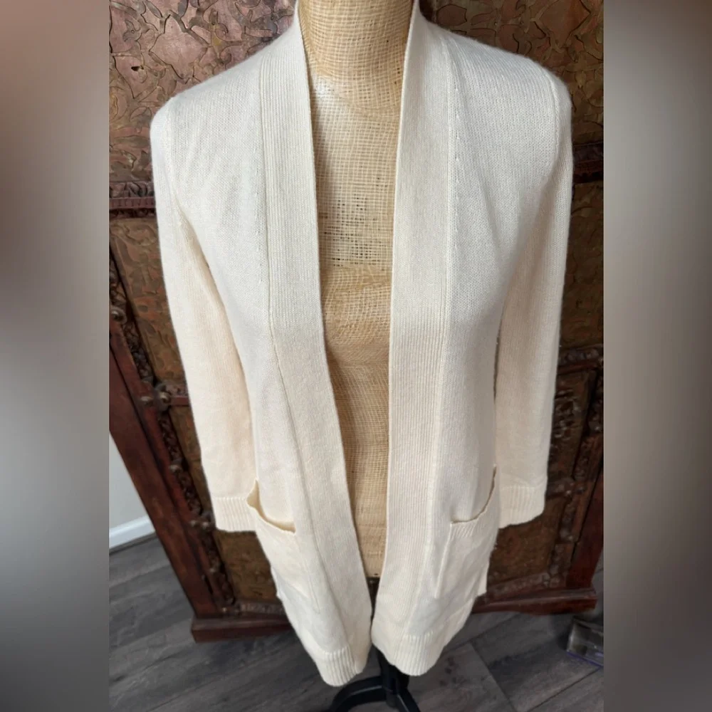 Theory Cream Women's‎ Cardigan p